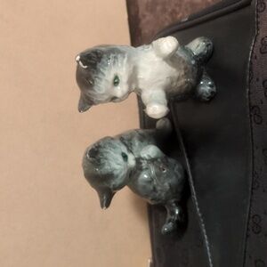 Ceramic cats (missing parts)